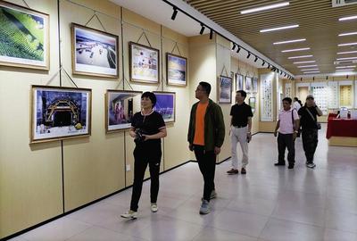 以劳动之笔，绘就新时代幸福华章——写在“建功新时代，劳动创造幸福”主题展览展示承办之际